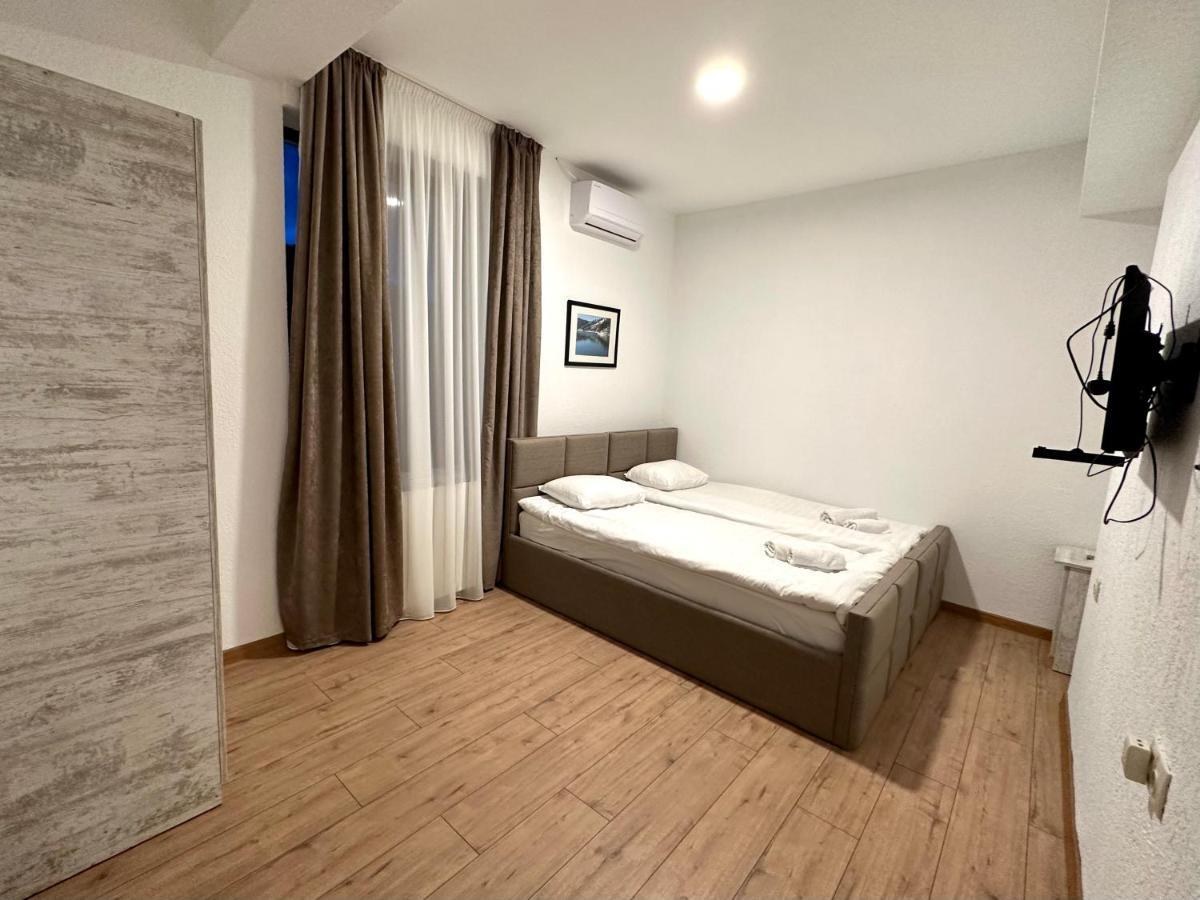 Karse Hotell Ambrolauri Eksteriør bilde